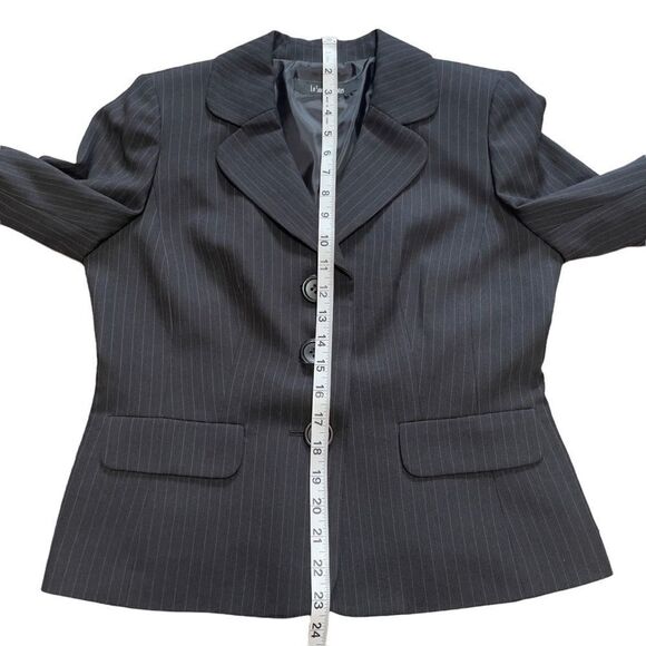 LE SUIT Black Red Pinstripe 3-Button Blazer - Picture 13 of 16